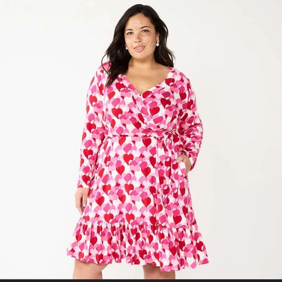 Draper James Dresses & Skirts - Draper James RSVP Heart Print Long Sleeve Faux Wrap Tiered Dress, New with Tags